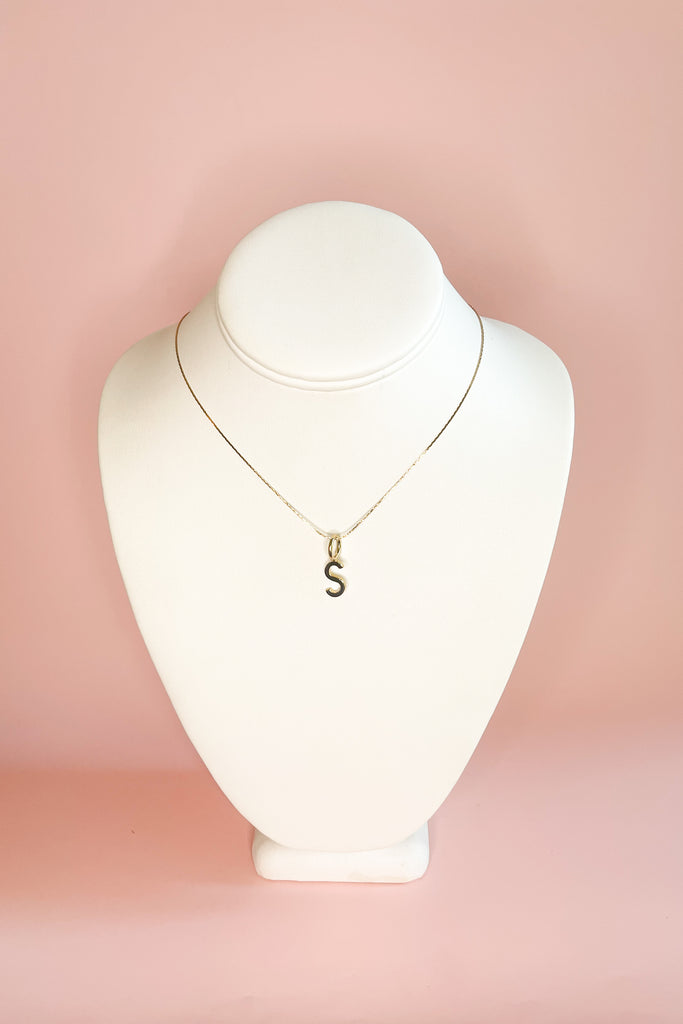 ESSENTIAL LETTERS CHARMS